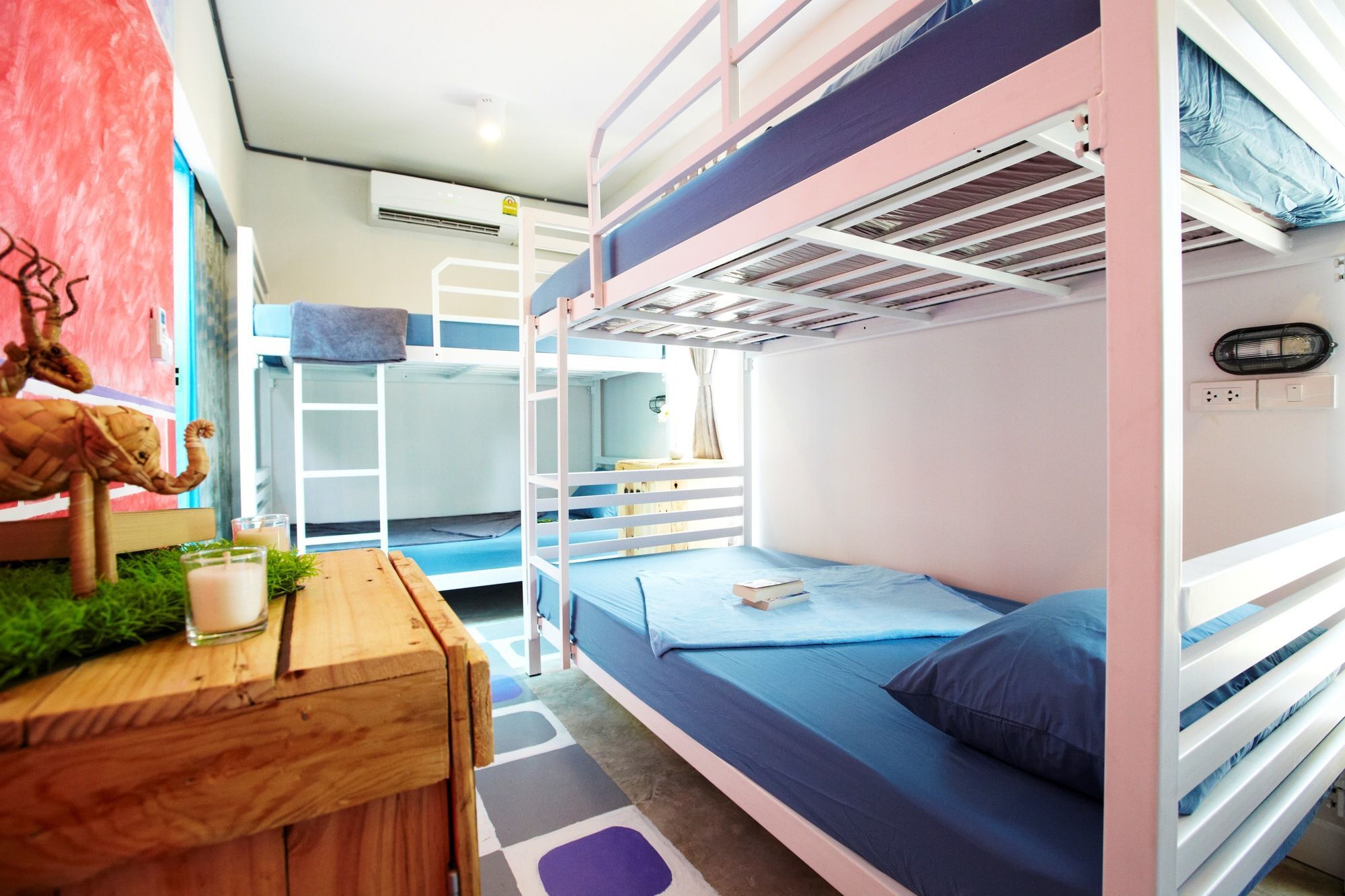Wh Hostel Bangkok Luaran gambar